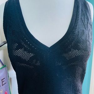 White house black market knit top